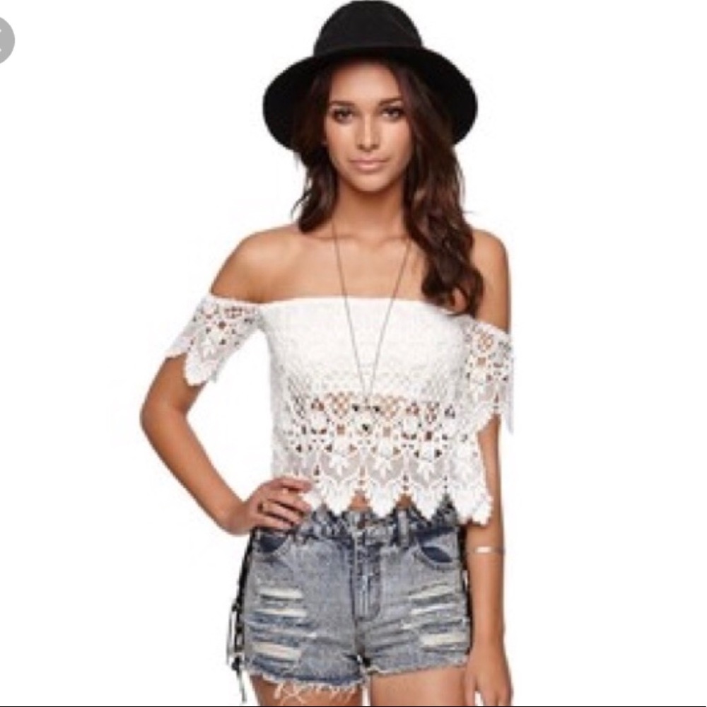 Lace off the shoulder